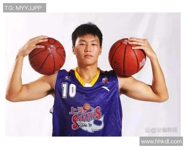 李根：从篮球新星到职业生涯转折的励志故事与奋斗历程