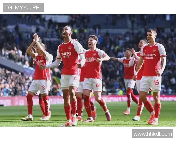 阿森纳与曼联全场精彩对决回顾及赛后分析