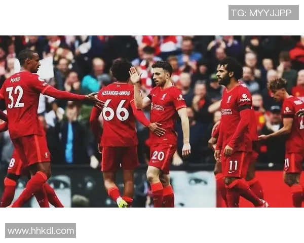 利物浦与埃弗顿对决前瞻及双方大名单分析