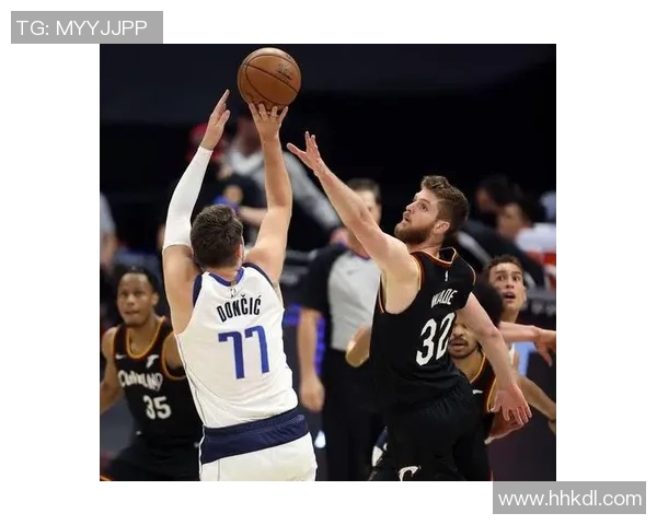 骑士与独行侠的激烈对决谁能在这场较量中笑到最后