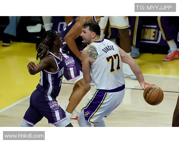 东契奇狂砍73分刷新现役最高分独行侠力克太阳终结其11连胜