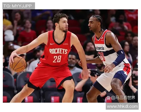 勇士与小牛激战三月二十六日NBA赛场精彩对决引发球迷热议