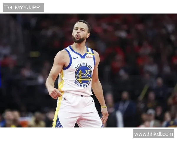 库里三分球总数突破四千大关成历史第一人再创传奇纪录