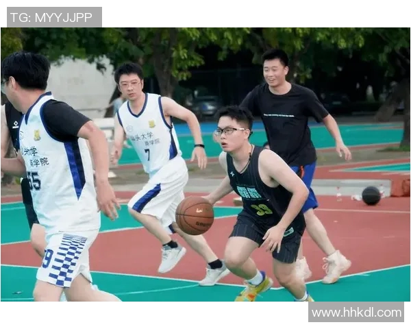 广州篮球队最新配合技巧TOP10揭晓引领篮球潮流MBA 广州篮球队最新配合技巧TOP10揭晓引领篮球潮流MBA