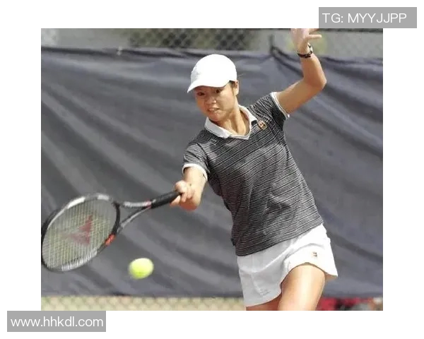 李娜专访:从青涩球员到篮球传奇的成长之路回顾 李娜专访:从青涩球员到篮球传奇的成长之路回顾