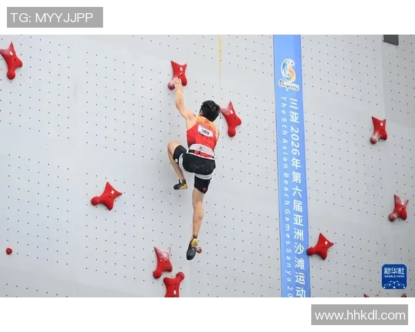 深圳攀岩队在极限运动会中的默契配合与精彩表现分析